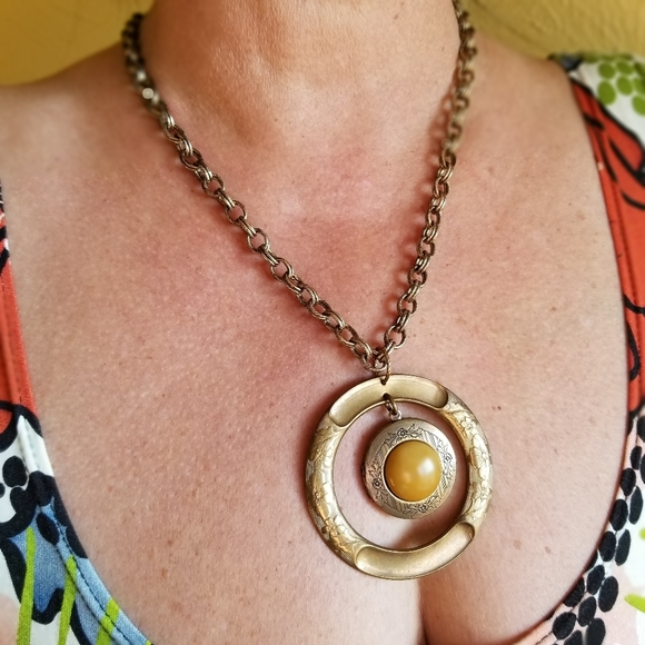 Eclectic Locket Pendant - Picture 5 of 7